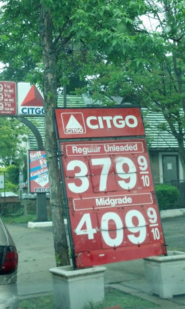Can’t seem to get the West Newton Citgo station to move this sign