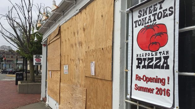 Sweet Tomatoes in West Newton Reopening Today!