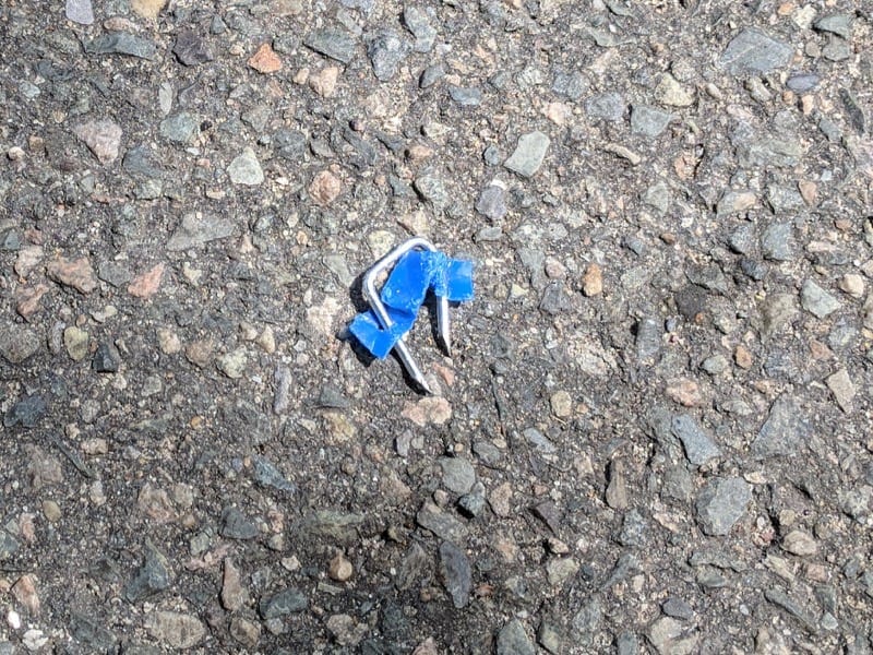 These are no thumbtacks