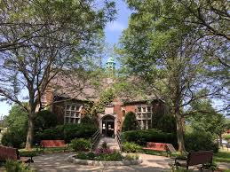 Auburndale and Waban Libraries on the Go!